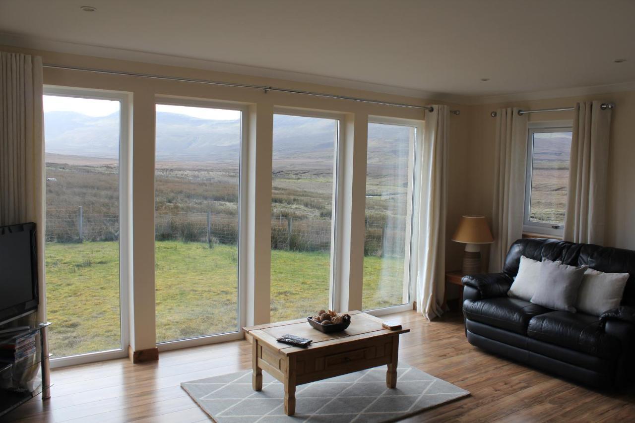 Trotternish Ridge View Apartment Staffin Exterior photo